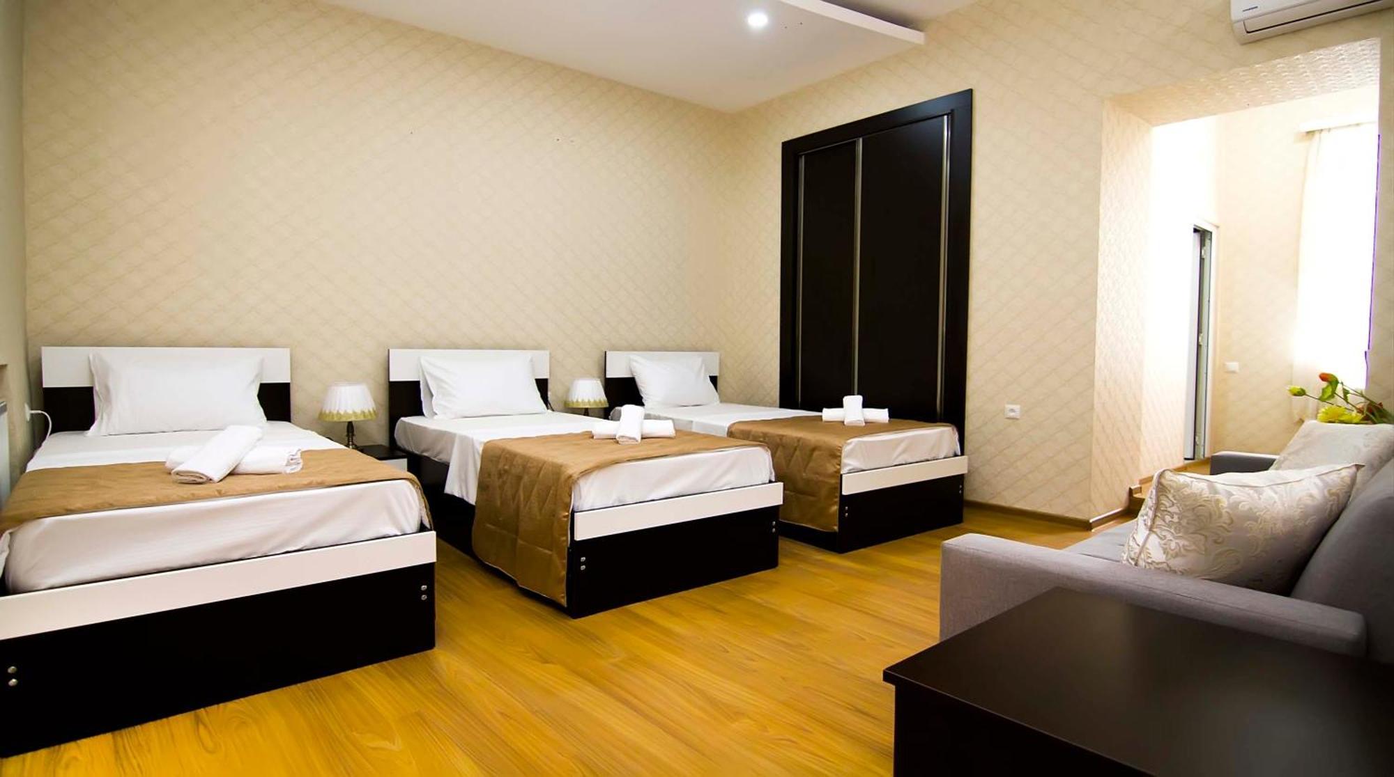 Hotel Care Inn Тбилиси Экстерьер фото