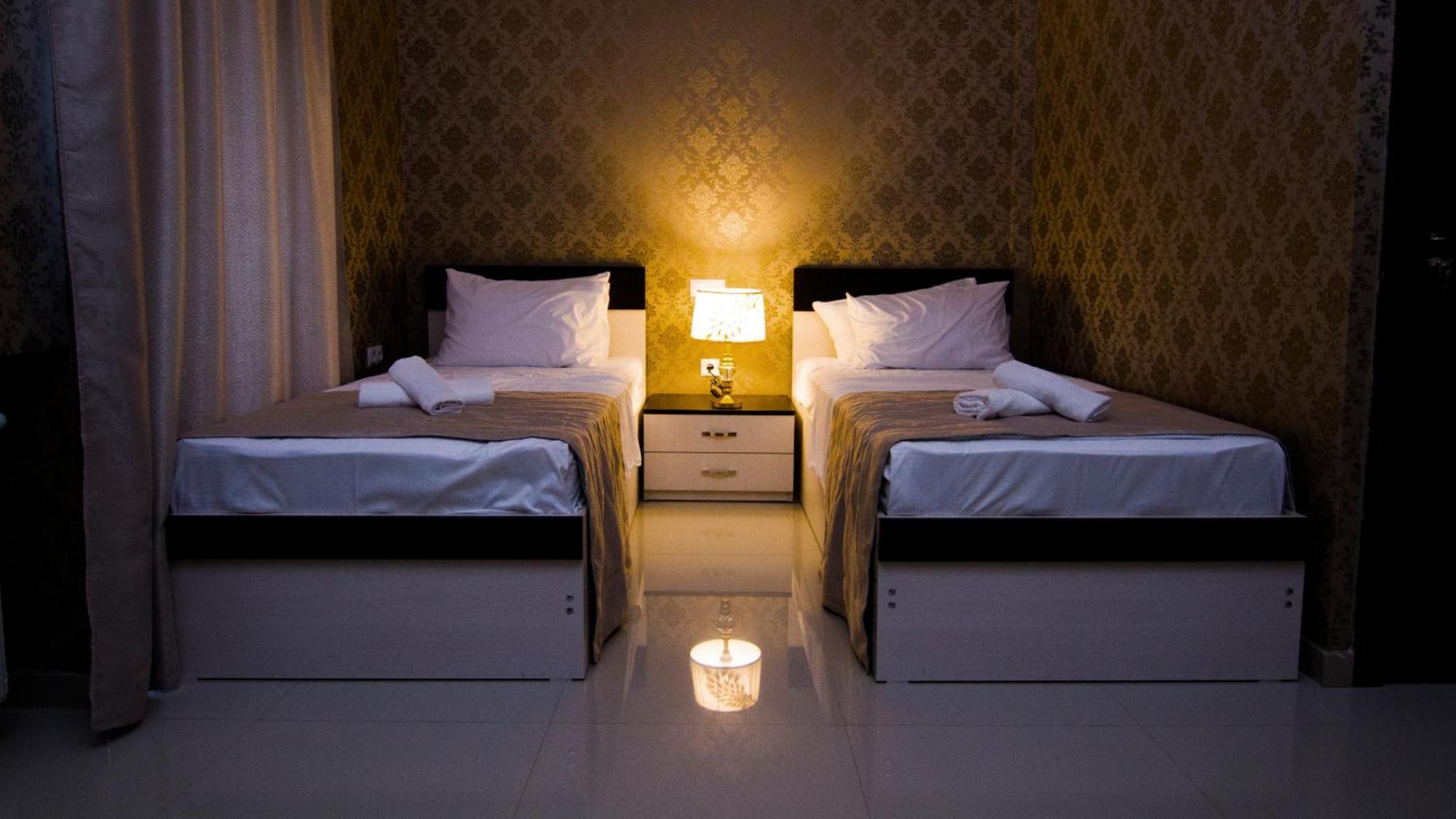 Hotel Care Inn Тбилиси Экстерьер фото