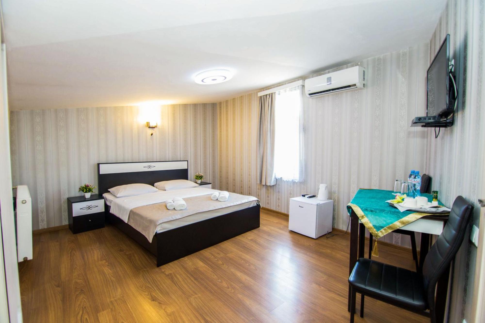 Hotel Care Inn Тбилиси Экстерьер фото